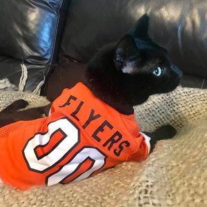 Meet your Posher, Adrienne